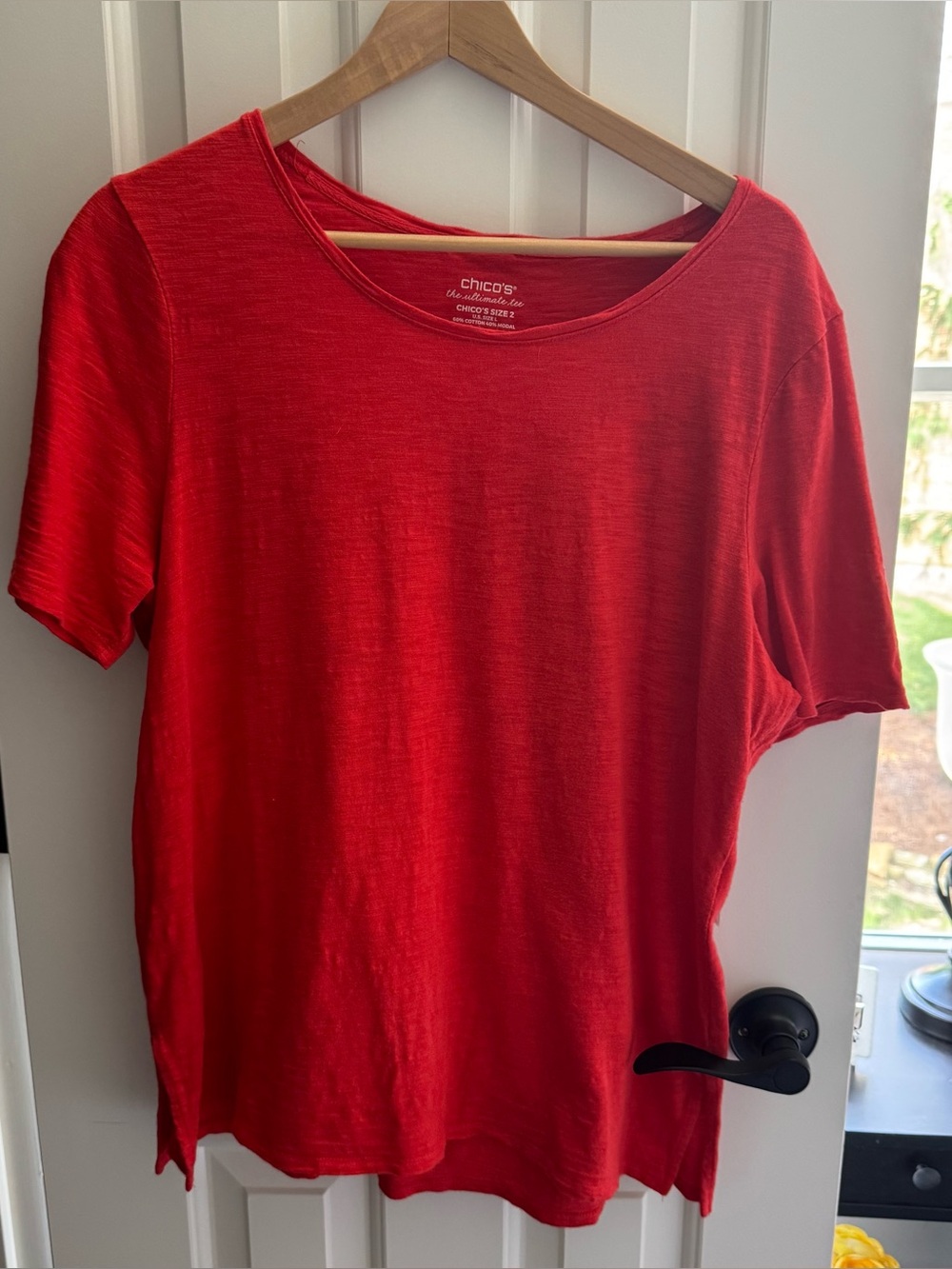 Chico's Bright Red Short-Sleeve Scoop Neck Tee